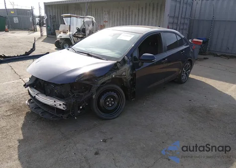 2021 Toyota Corolla Se z USA, uszkodzony, nr VIN 5YFP4MCE1MP093995